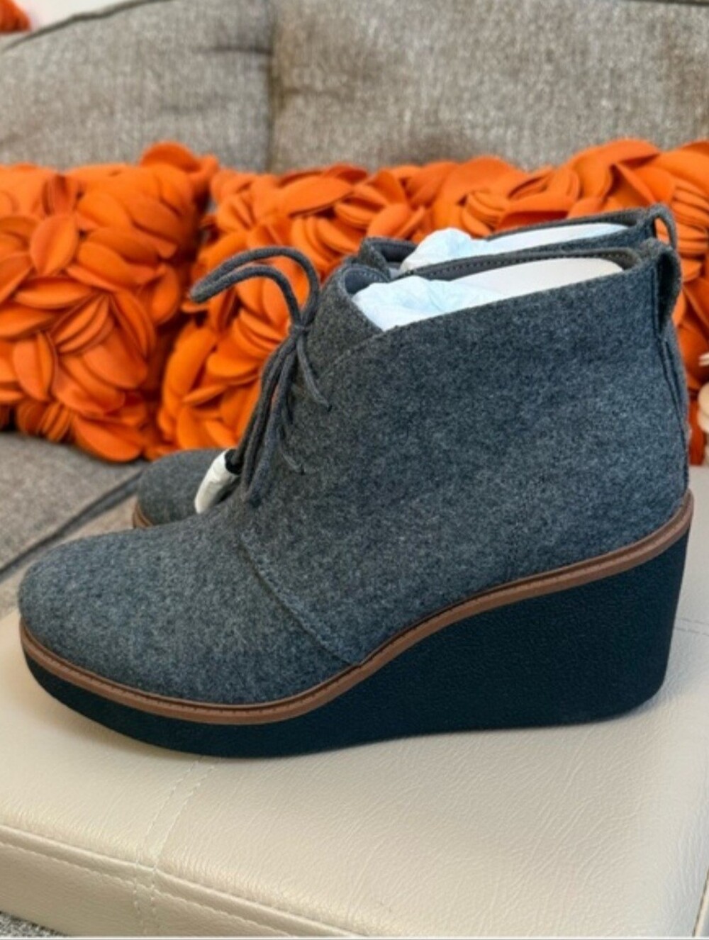 ❣️🆕Dr. Scholl's Dark Gray Aurora Wedge Booties❣️